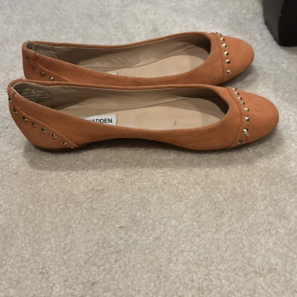 Pink Steve Madden flats - Picture 2 of 2